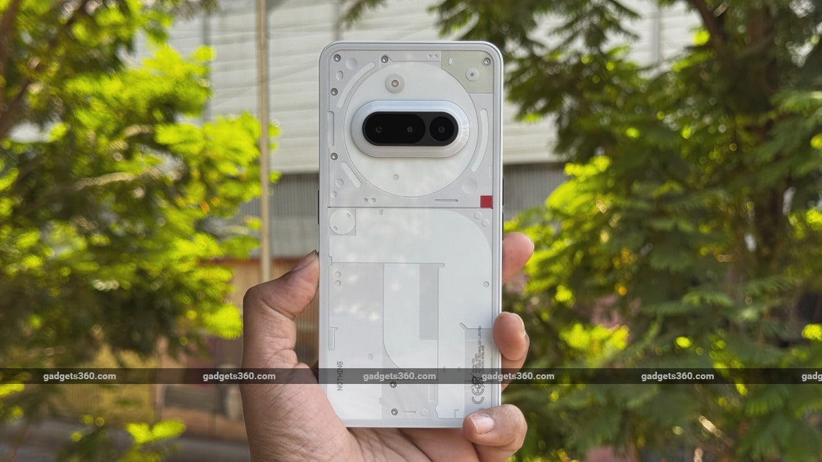 Nothing’s Essential Space Updated With Ability to Share Memories, Flip-to-Record Audio Clips